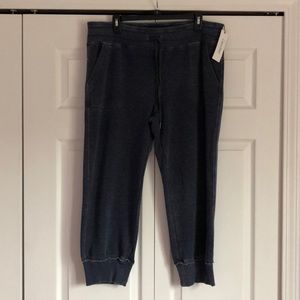 Calvin Klein Performance Capris
